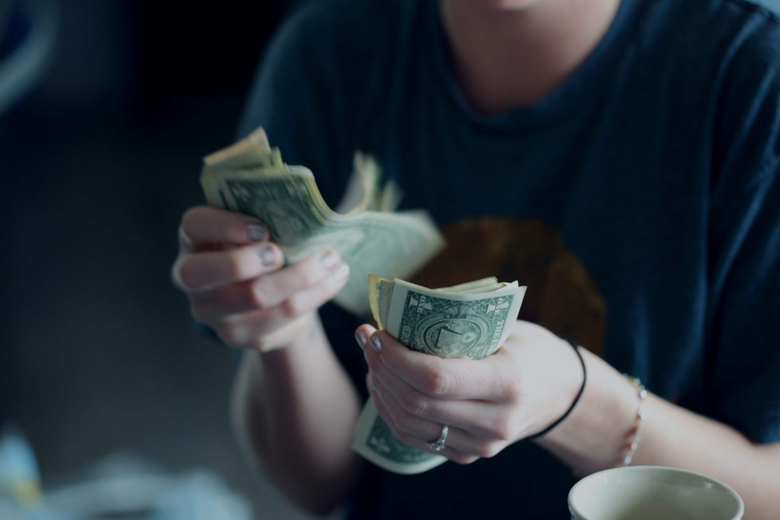 issue payment meaning in banking